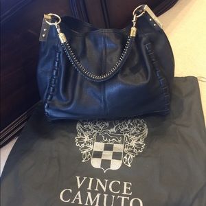 Vince Camuto Hobo